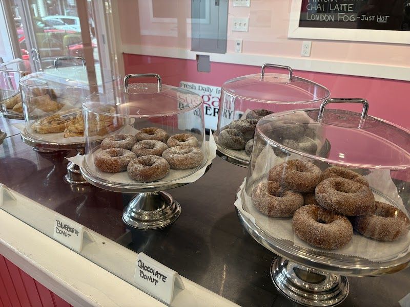 Pink Pastry Shop in Bar Harbor, Maine