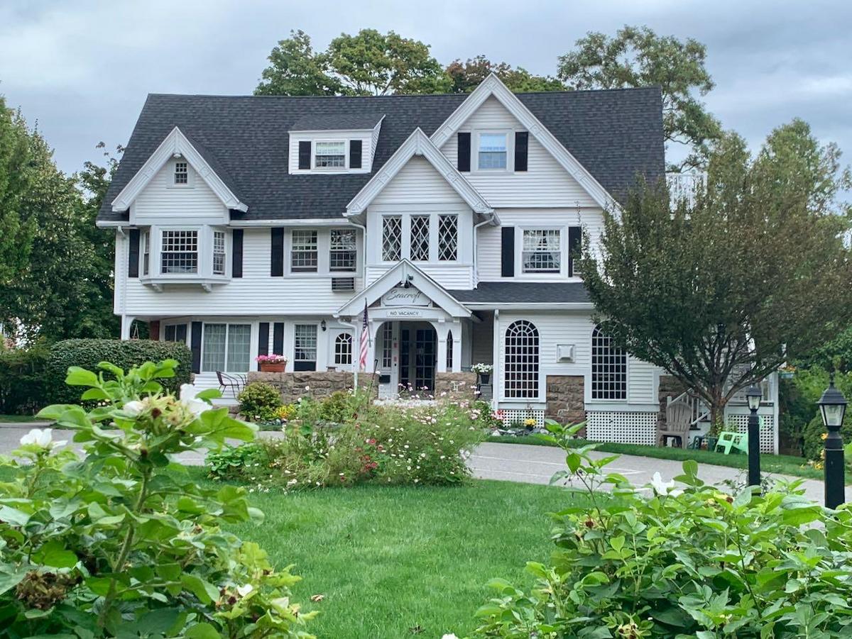 Seacroft Inn in Bar Harbor, Maine