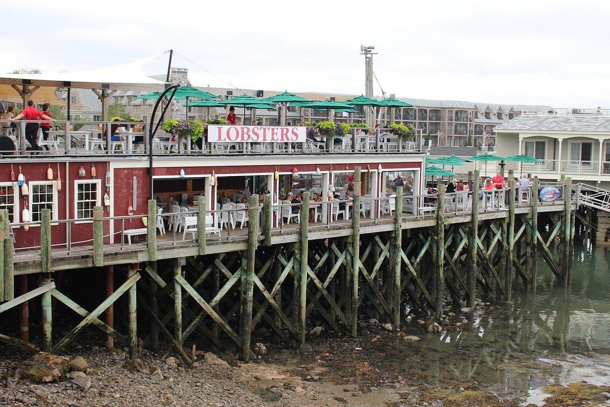 Cafe Drydock & Inn on Mount Desert Island