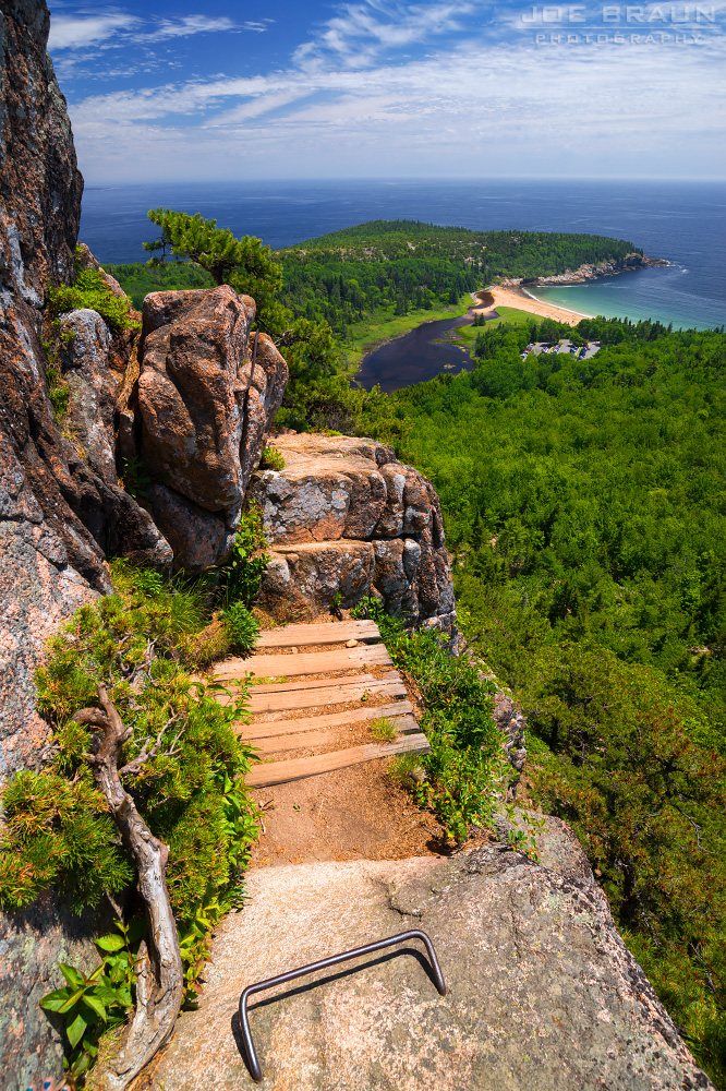 Granite ledges on the Beehive Loop